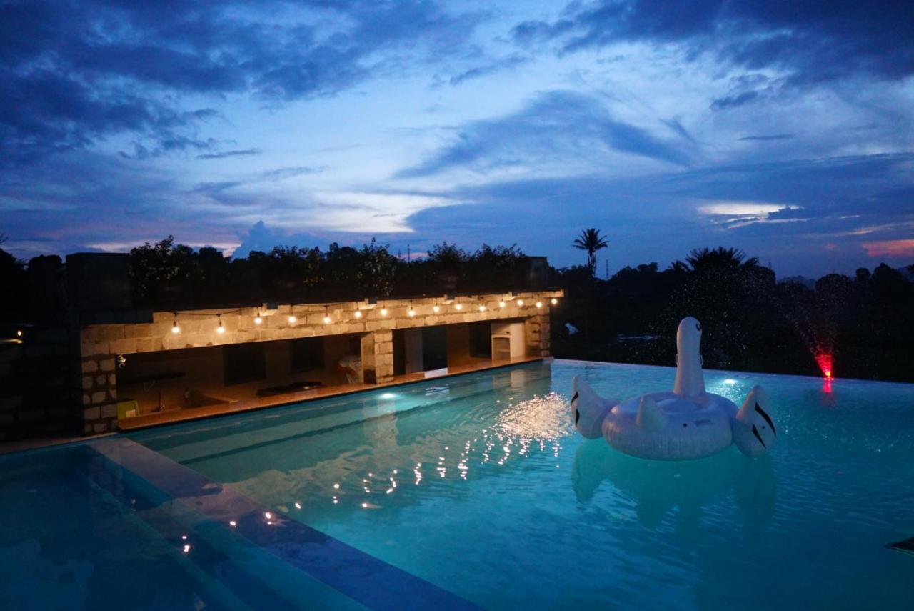 Jhoanie Hotel Tomohon Bagian luar foto